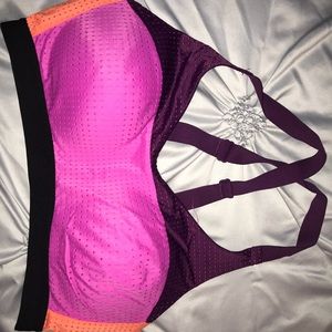 Victoria Secret VSX Sports Bra